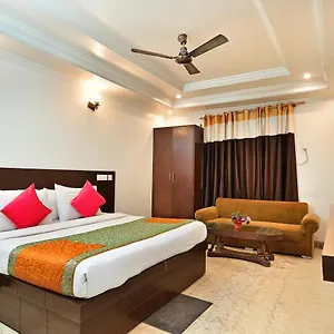 the-grace-hotel-5-min-walk-from-airport.top-gurgaonhotels.com/